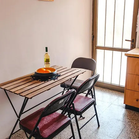 Serenityone - Centrally Located One Bedroom * איה נאפה
