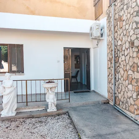 Serenityone - Centrally Located One Bedroom דירה איה נאפה